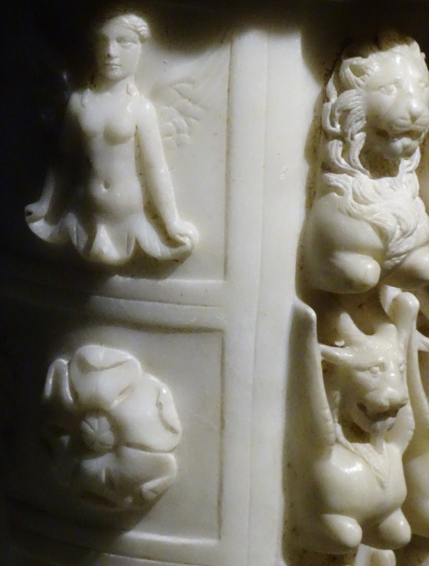 Artemis Statue 2nd Century - Detail