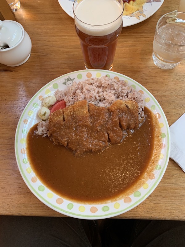 Curry and Ale from the Straw Hat Café