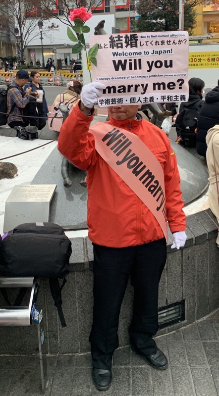 Will you marry me guy