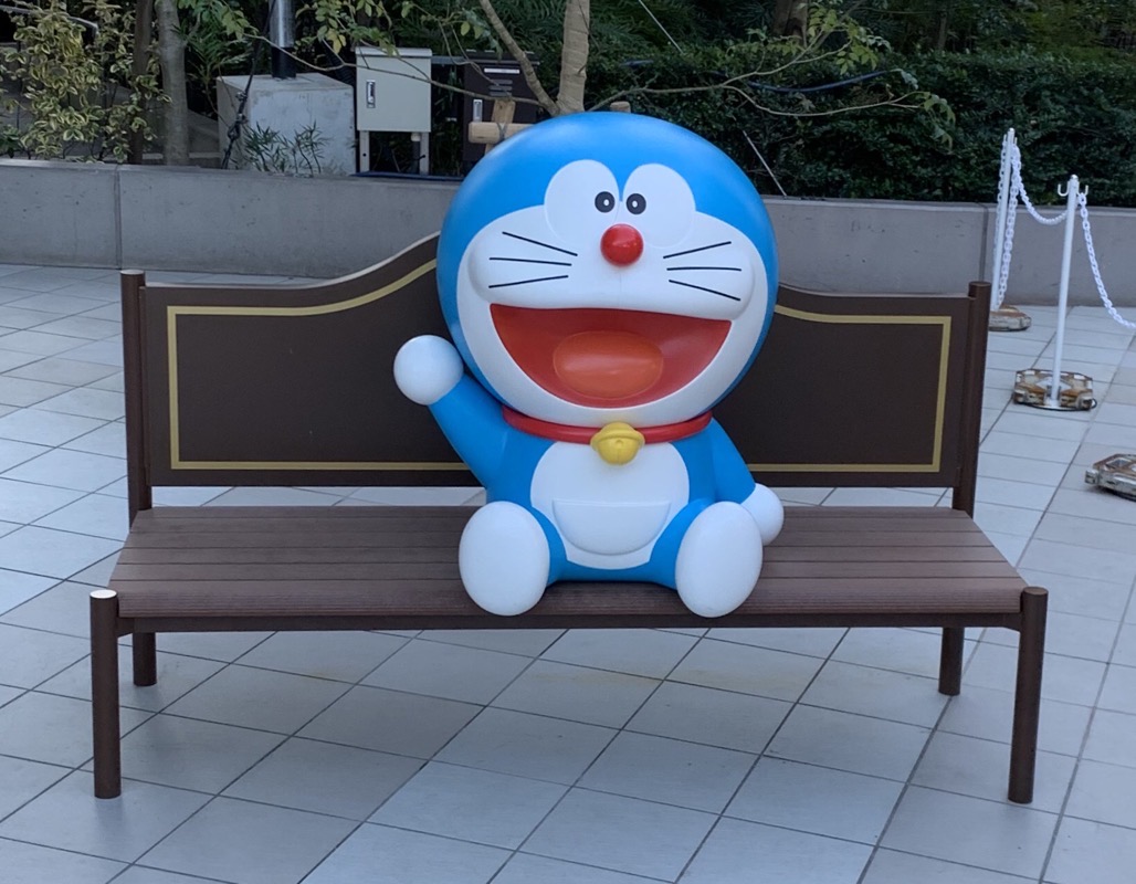 Doreamon mascot outside