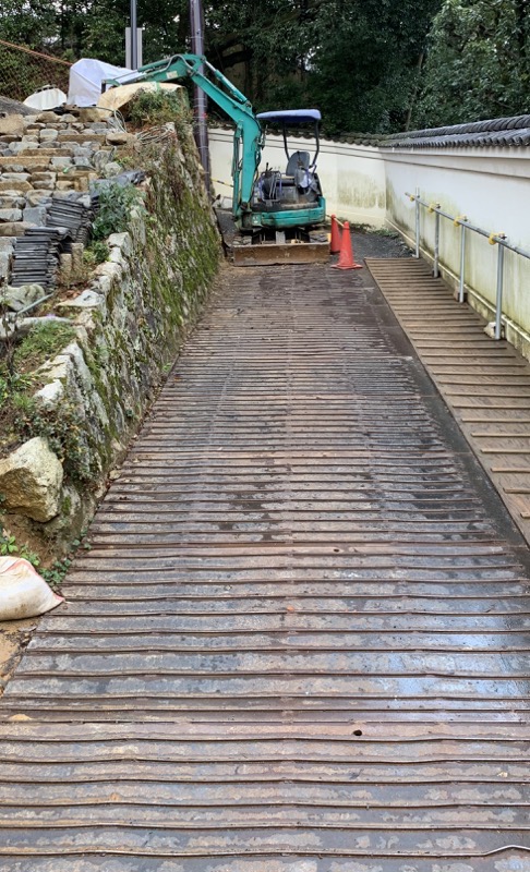 shogunzuka slippery road