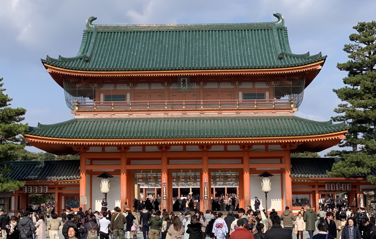 heian shrine gate