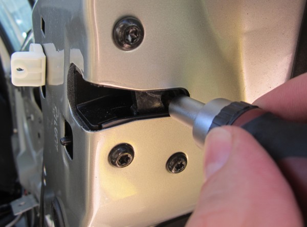 AU Falcon Door Latch Mechanism Testing